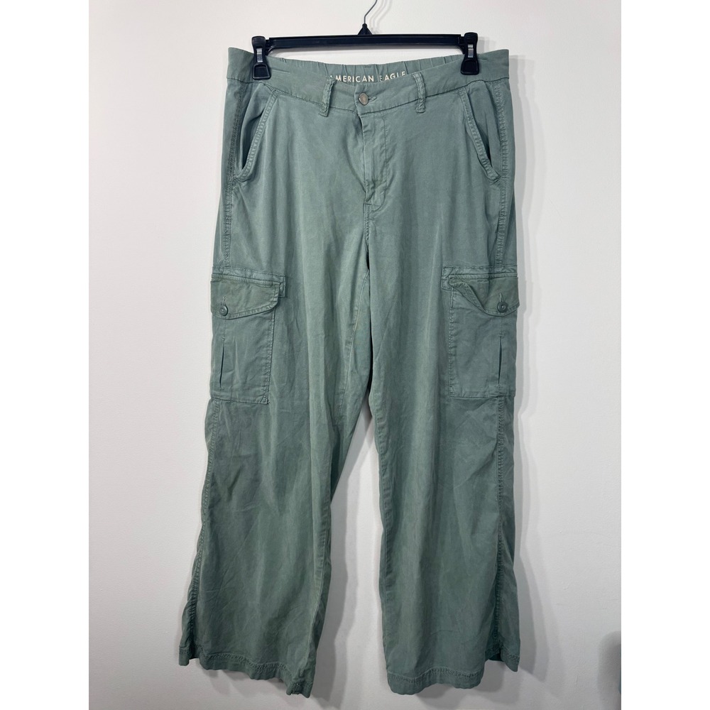 American Eagle Mid-Rise Baggy Wide Leg Cargo Pants Sage Green Women 12 Regular